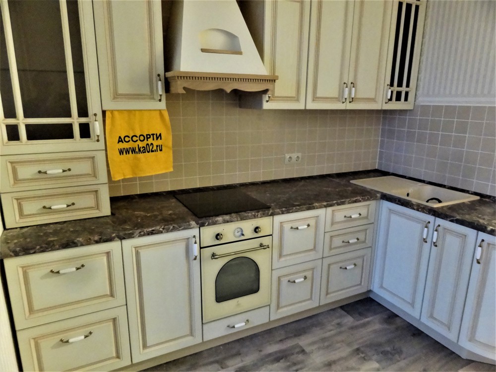 ����� ���