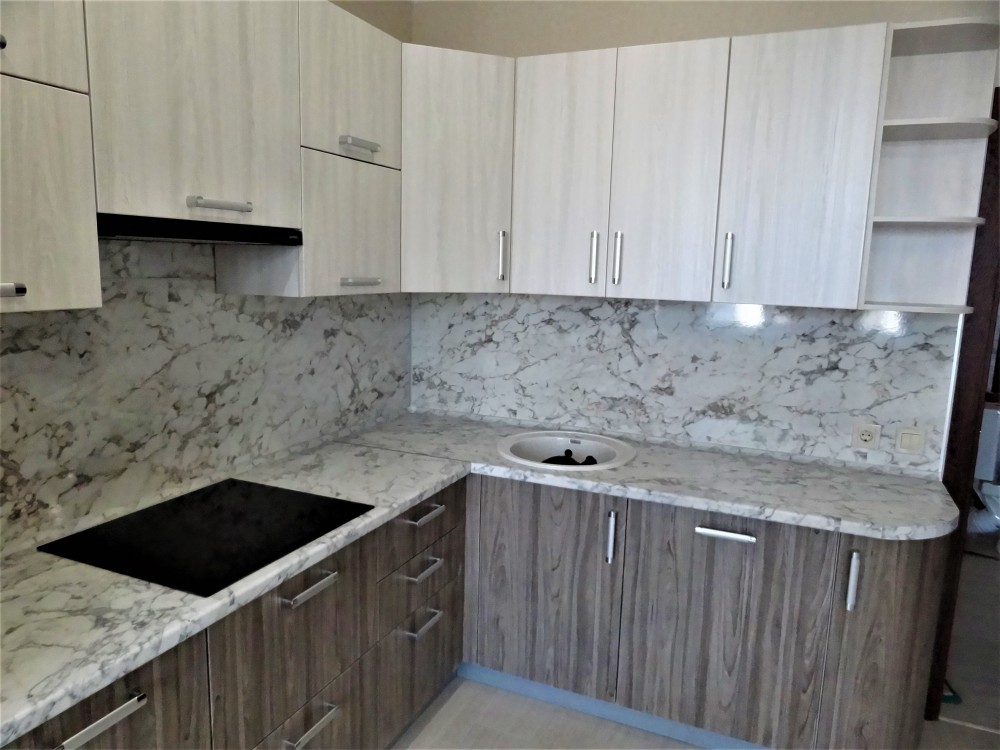 ����� ���