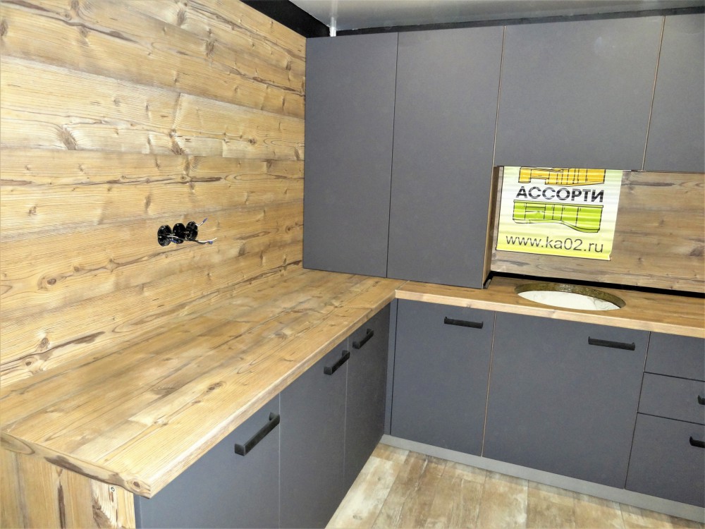 ����� ���