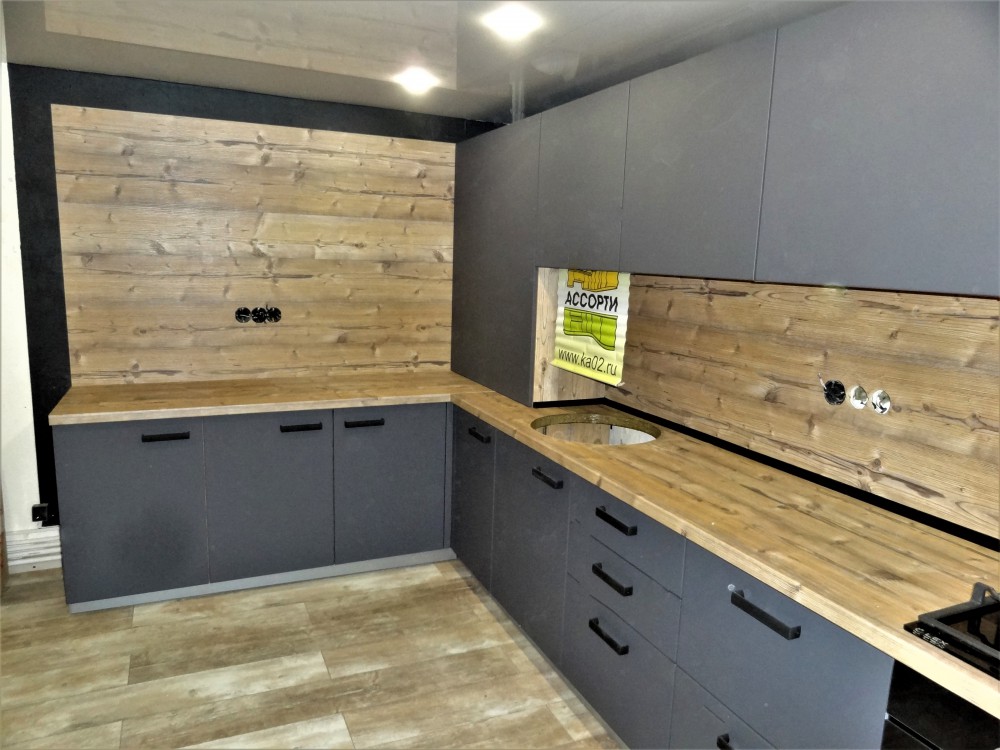 ����� ���