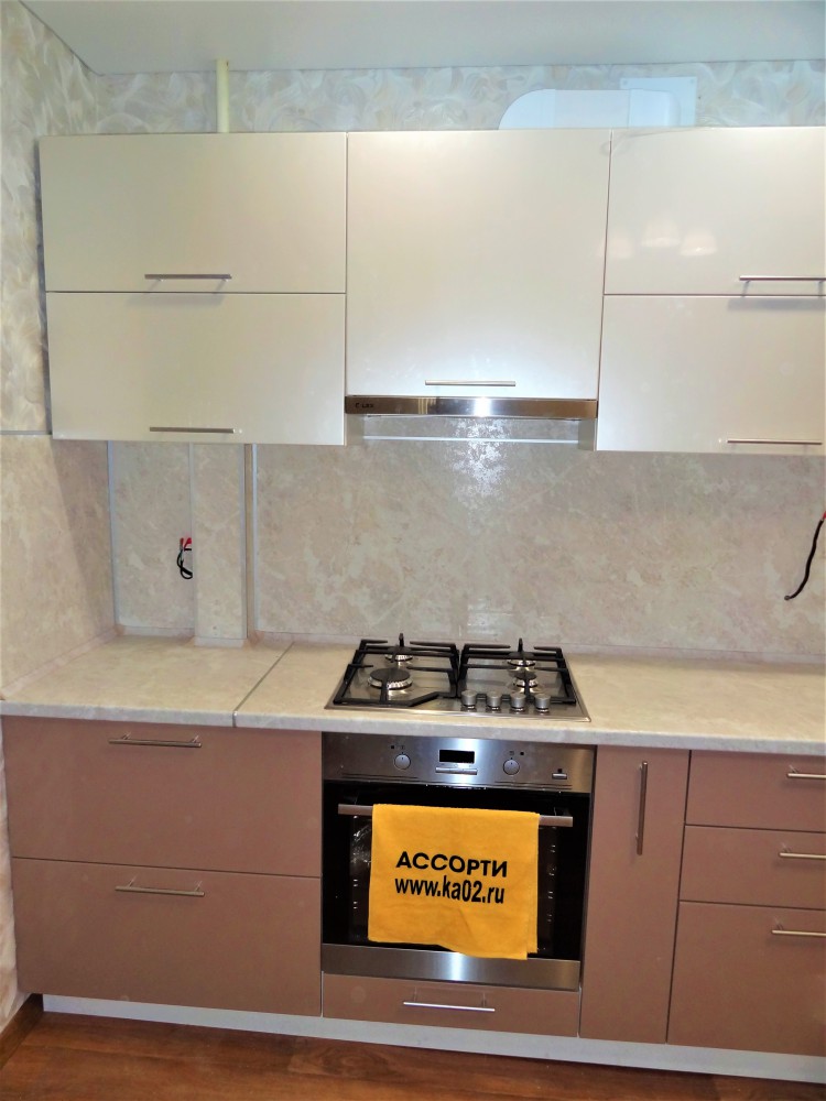 ����� ���