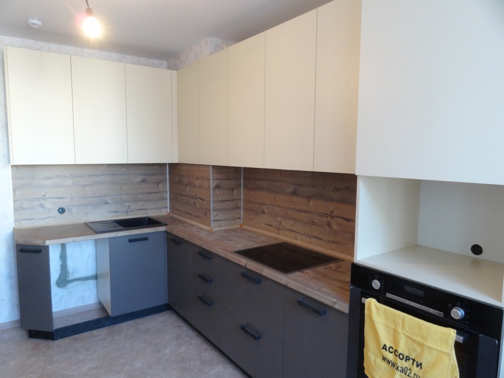 ����� ���